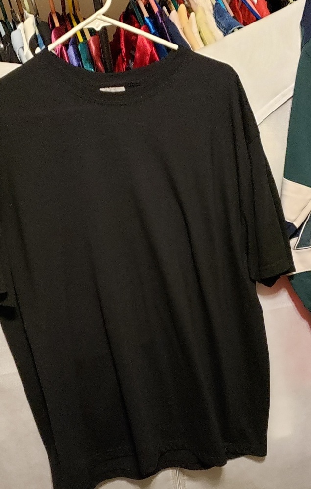 NWOT BLACK TSHIRT